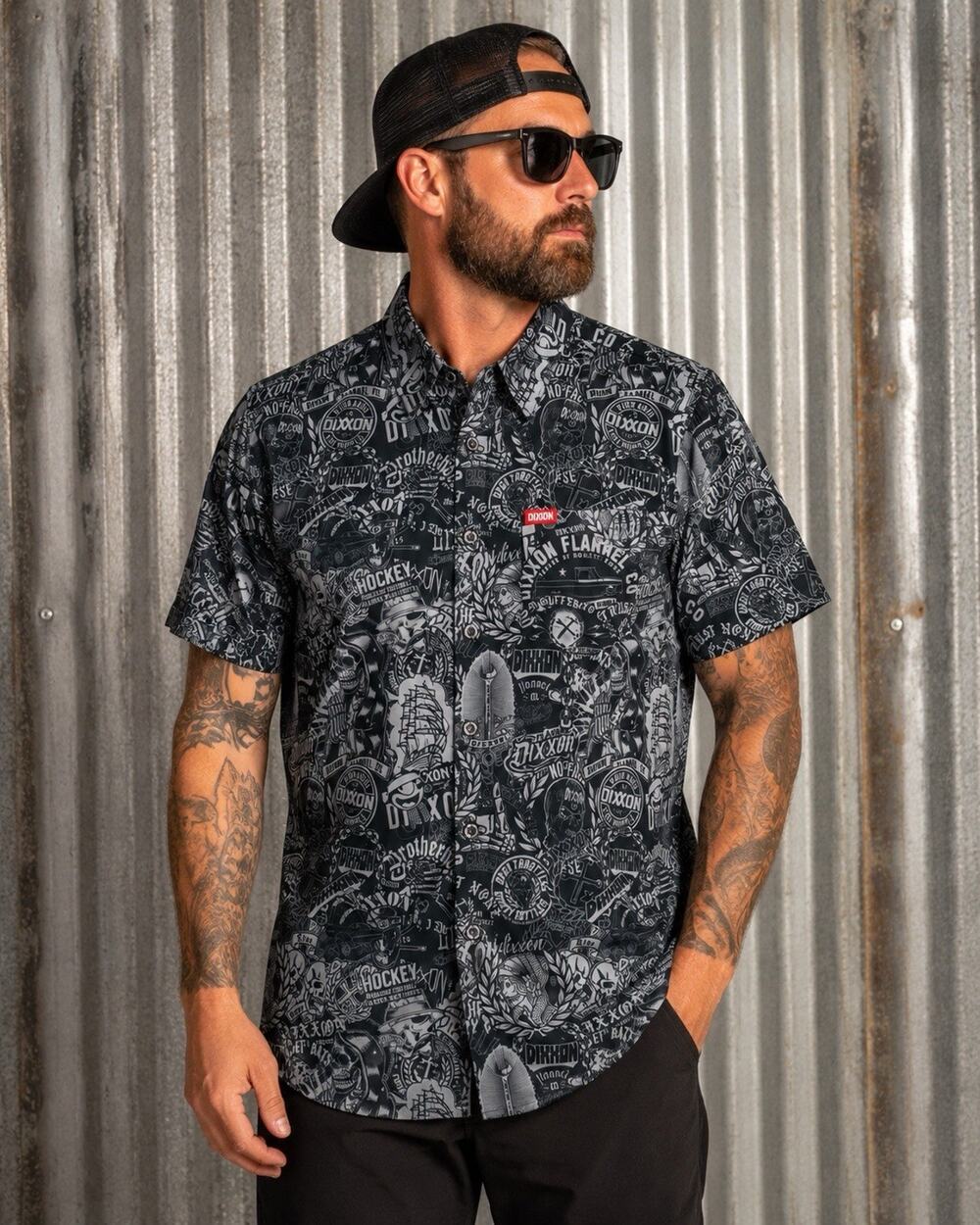 Dixxon Overload Party Shirt Mens Small Black Graphic Button Down Short Sleeve